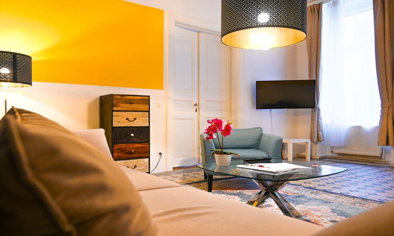 Backpacker Apartment City Center Viyana Dış mekan fotoğraf