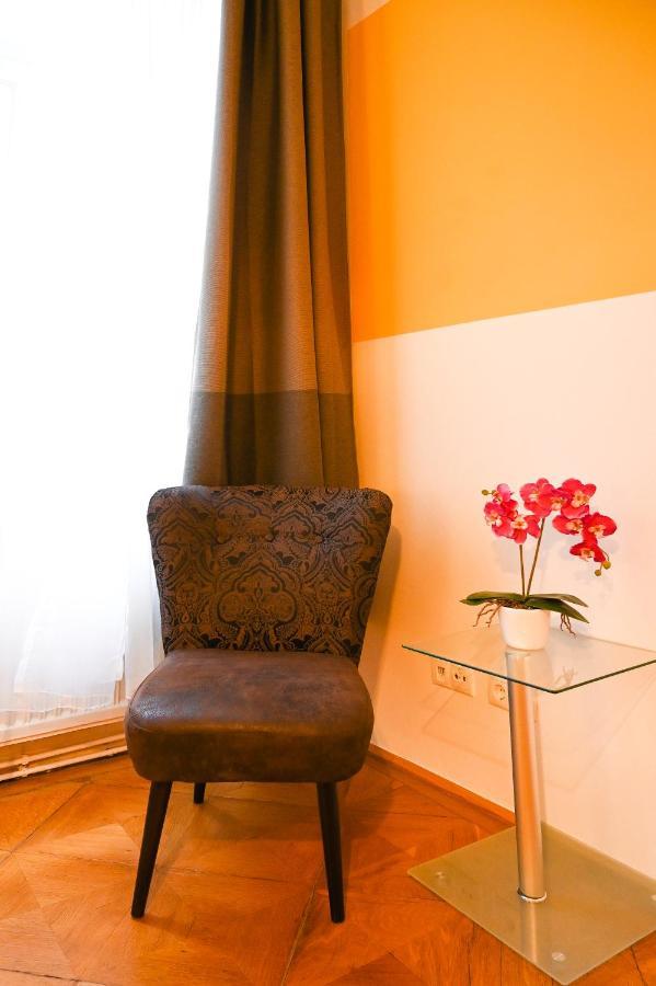 Backpacker Apartment City Center Viyana Dış mekan fotoğraf
