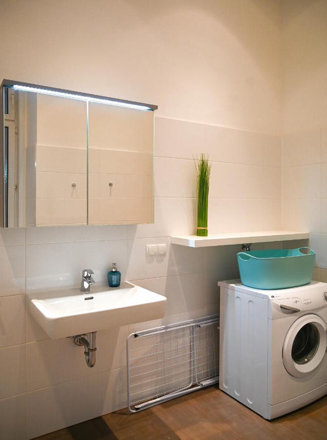 Backpacker Apartment City Center Viyana Dış mekan fotoğraf